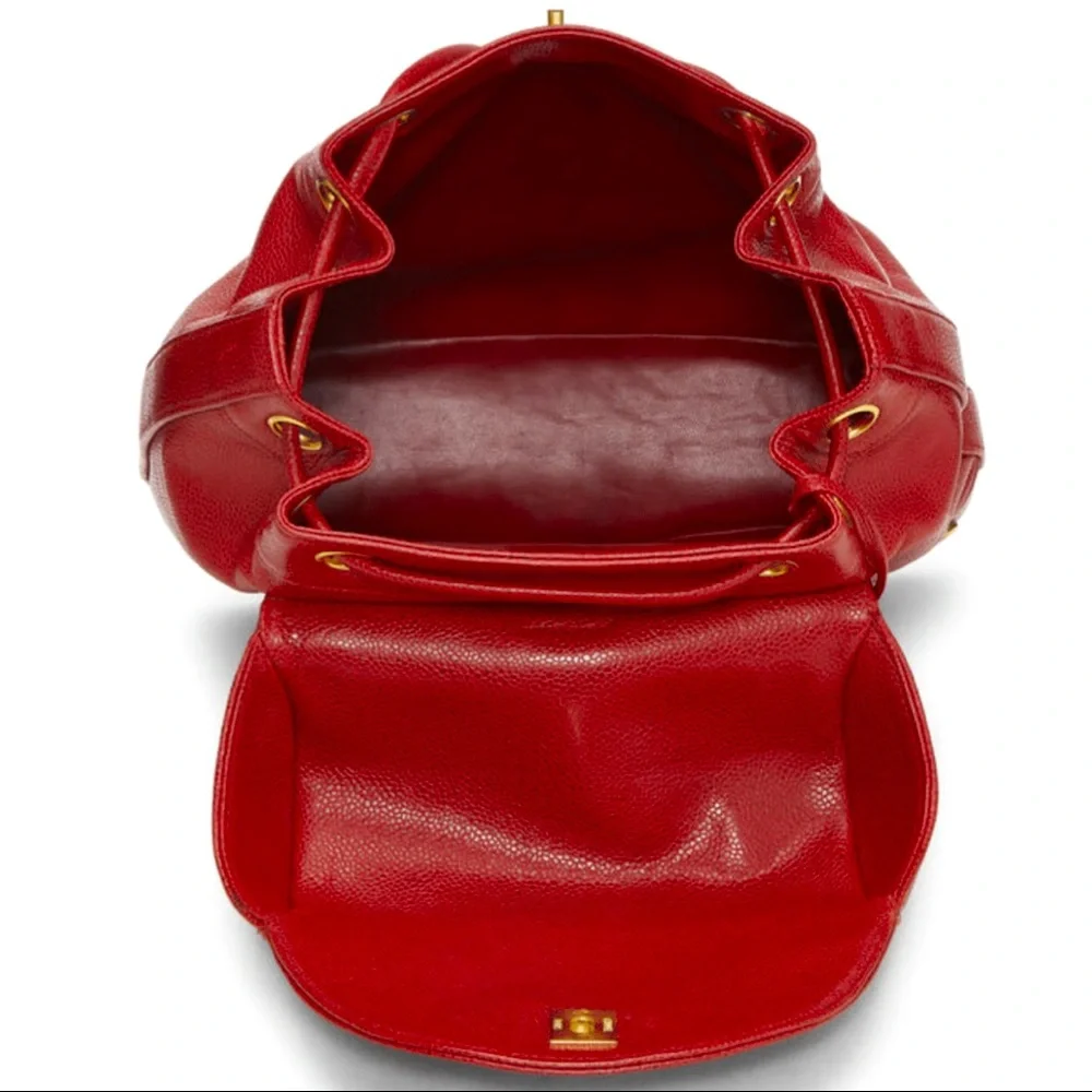 🔥CHANEL🔥 💯AUTHENTIC💯
RED CAVIAR 3 'CC' BACKPACK LARGE - Picture 6 of 6